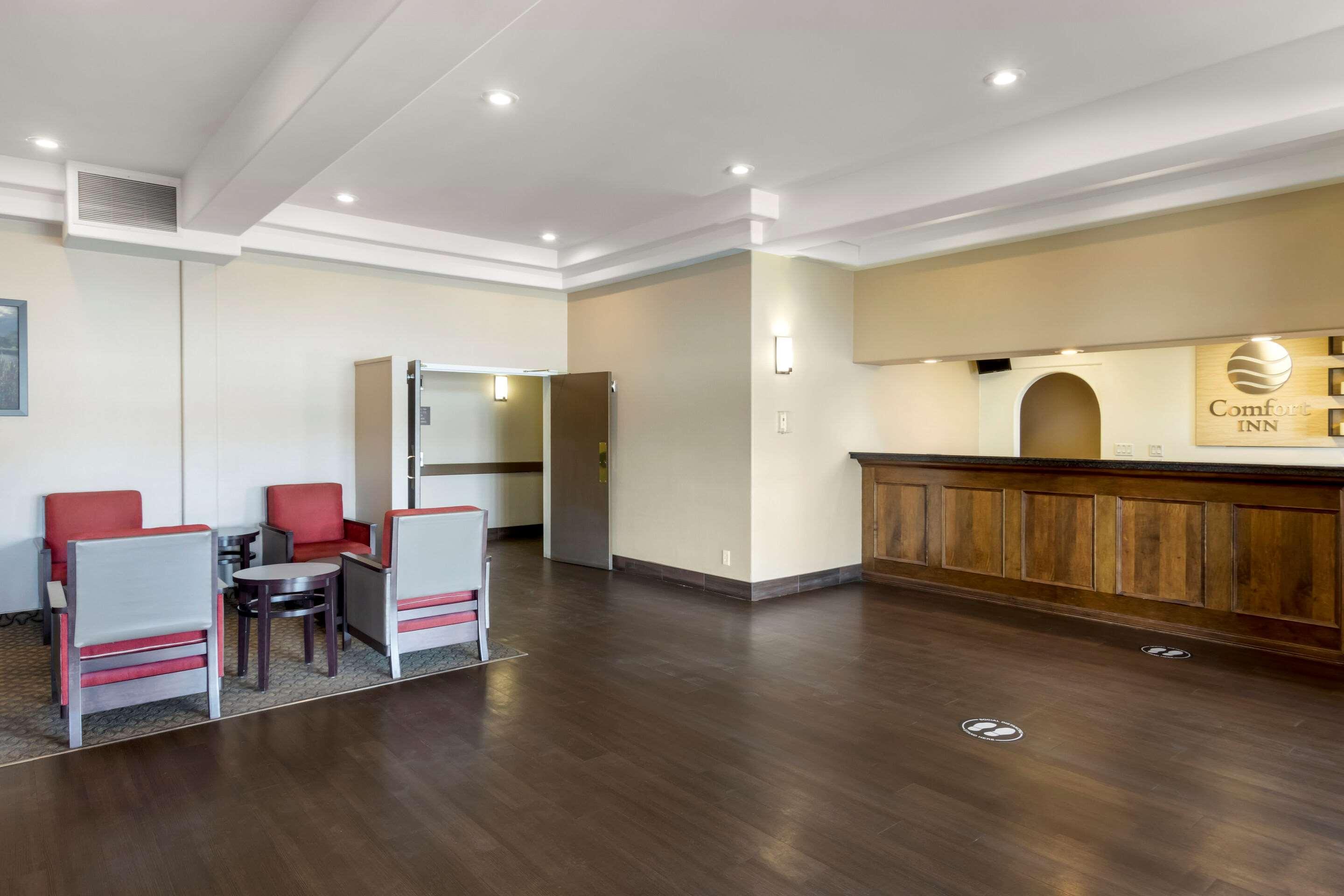 Comfort Inn Lethbridge Esterno foto