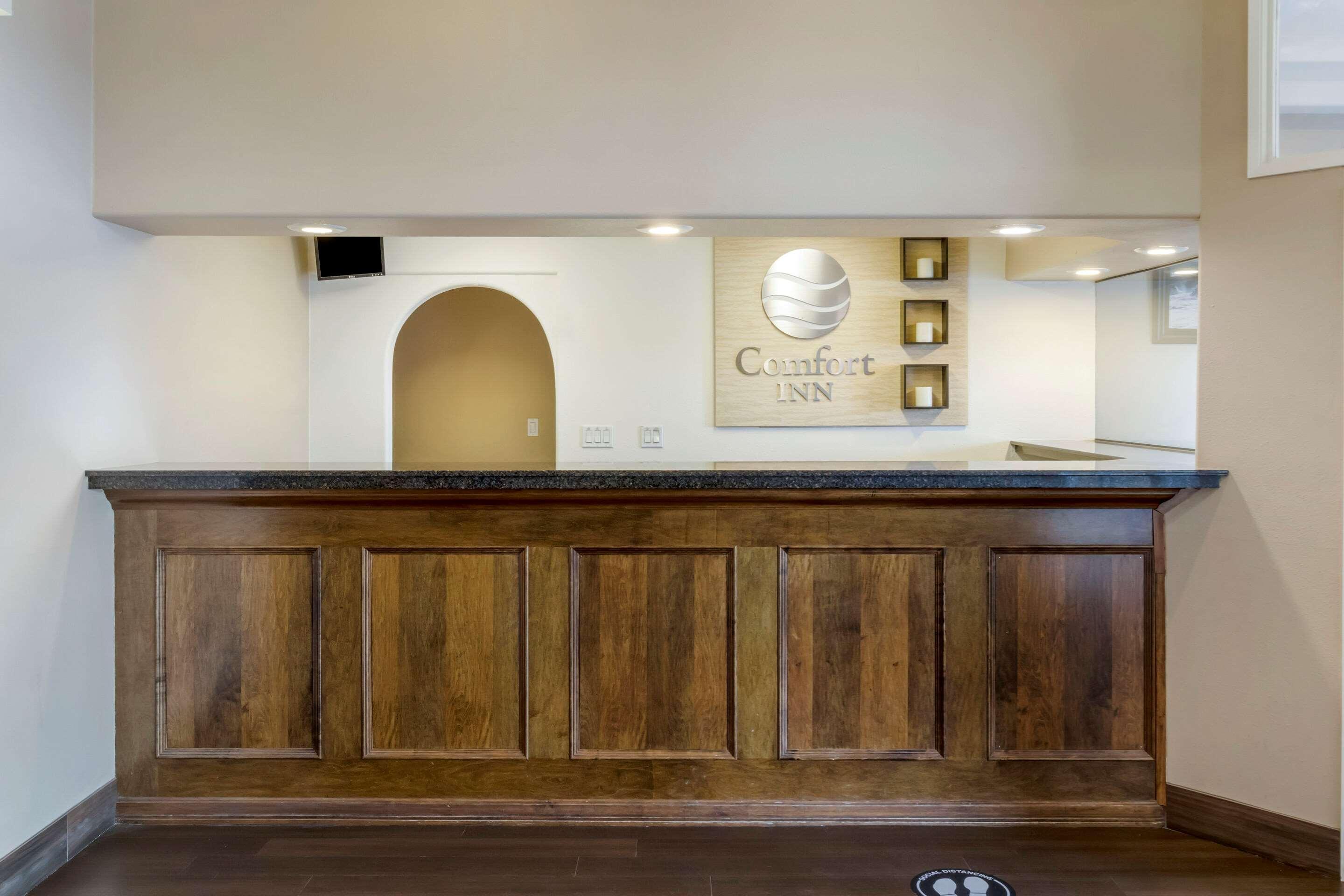Comfort Inn Lethbridge Esterno foto