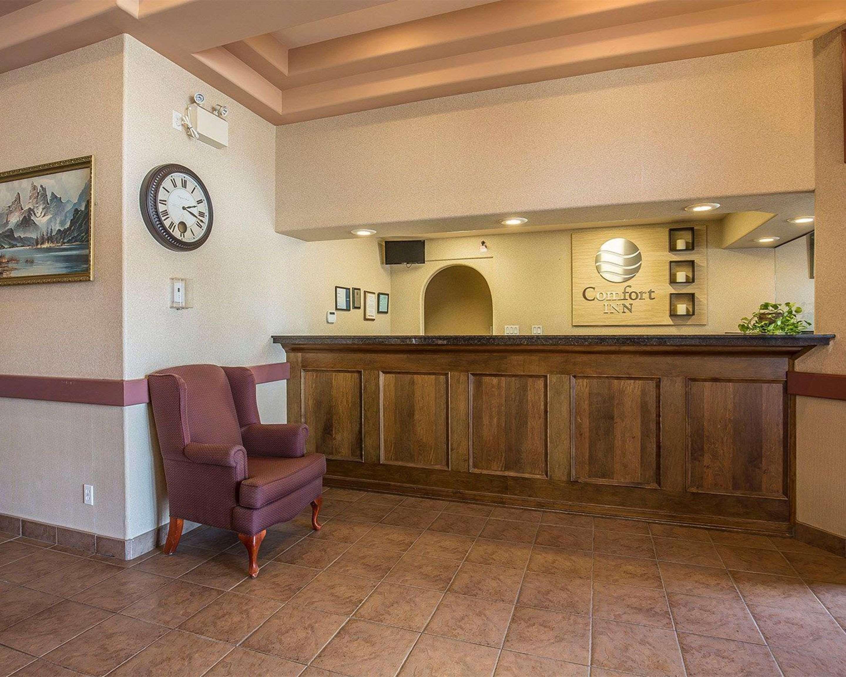 Comfort Inn Lethbridge Esterno foto