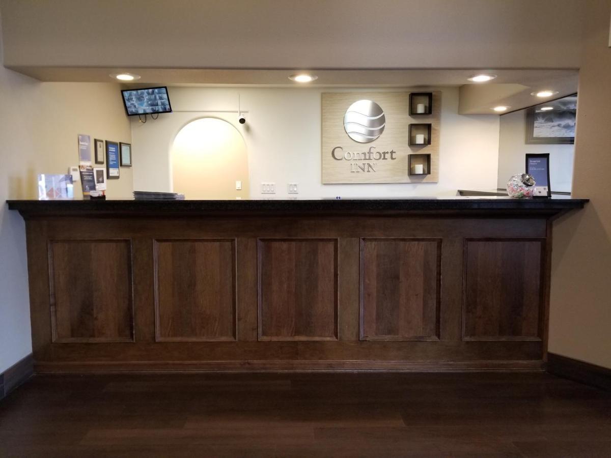 Comfort Inn Lethbridge Esterno foto